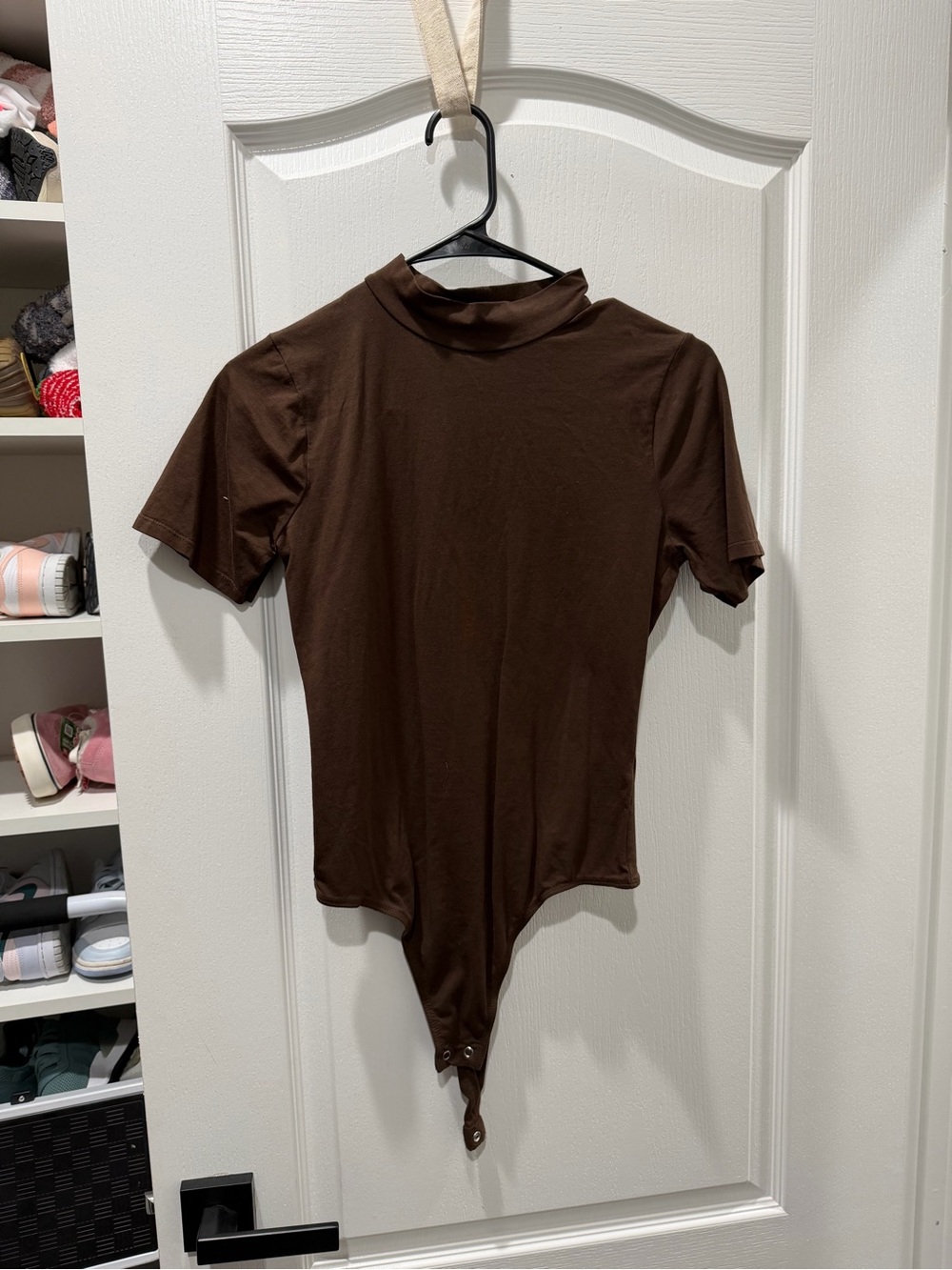 Fashion Nova Brown Mock Neck Short Sleeve Bodysuit